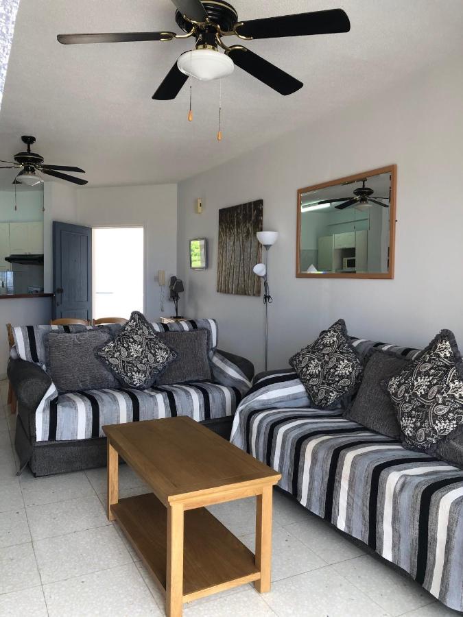 King'S Palace - Spacious 2 Bed, 2 Bath With Sea And Pool Views Пафос Екстериор снимка