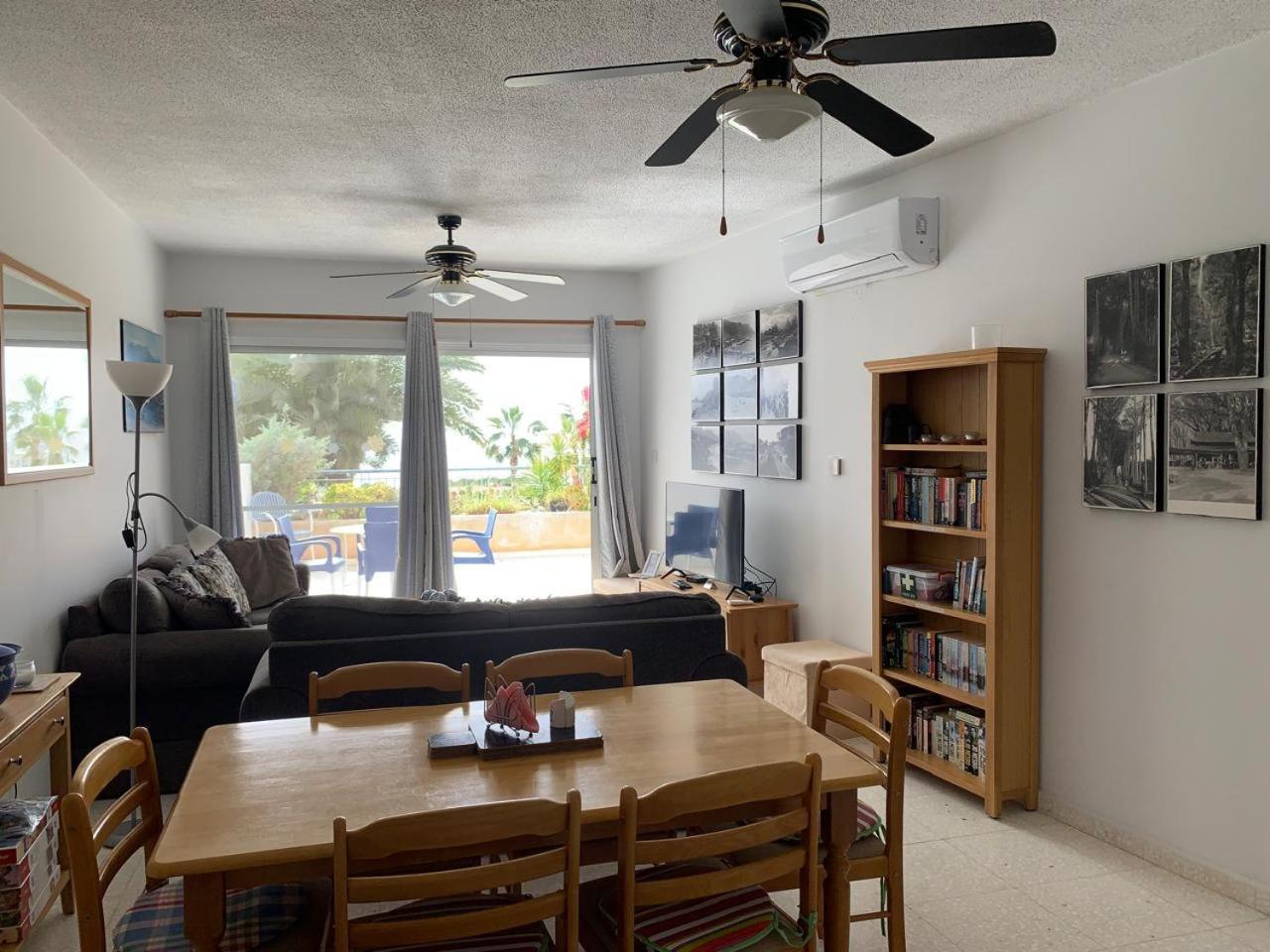 King'S Palace - Spacious 2 Bed, 2 Bath With Sea And Pool Views Пафос Екстериор снимка